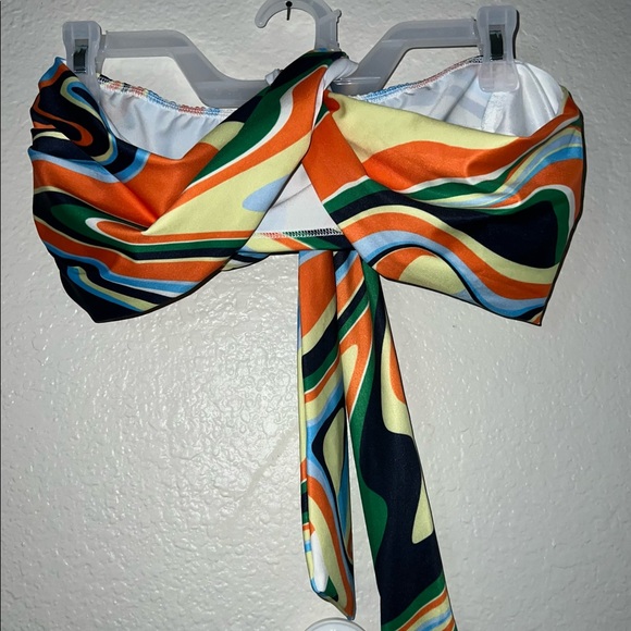 2 piece outfit - Picture 2 of 3